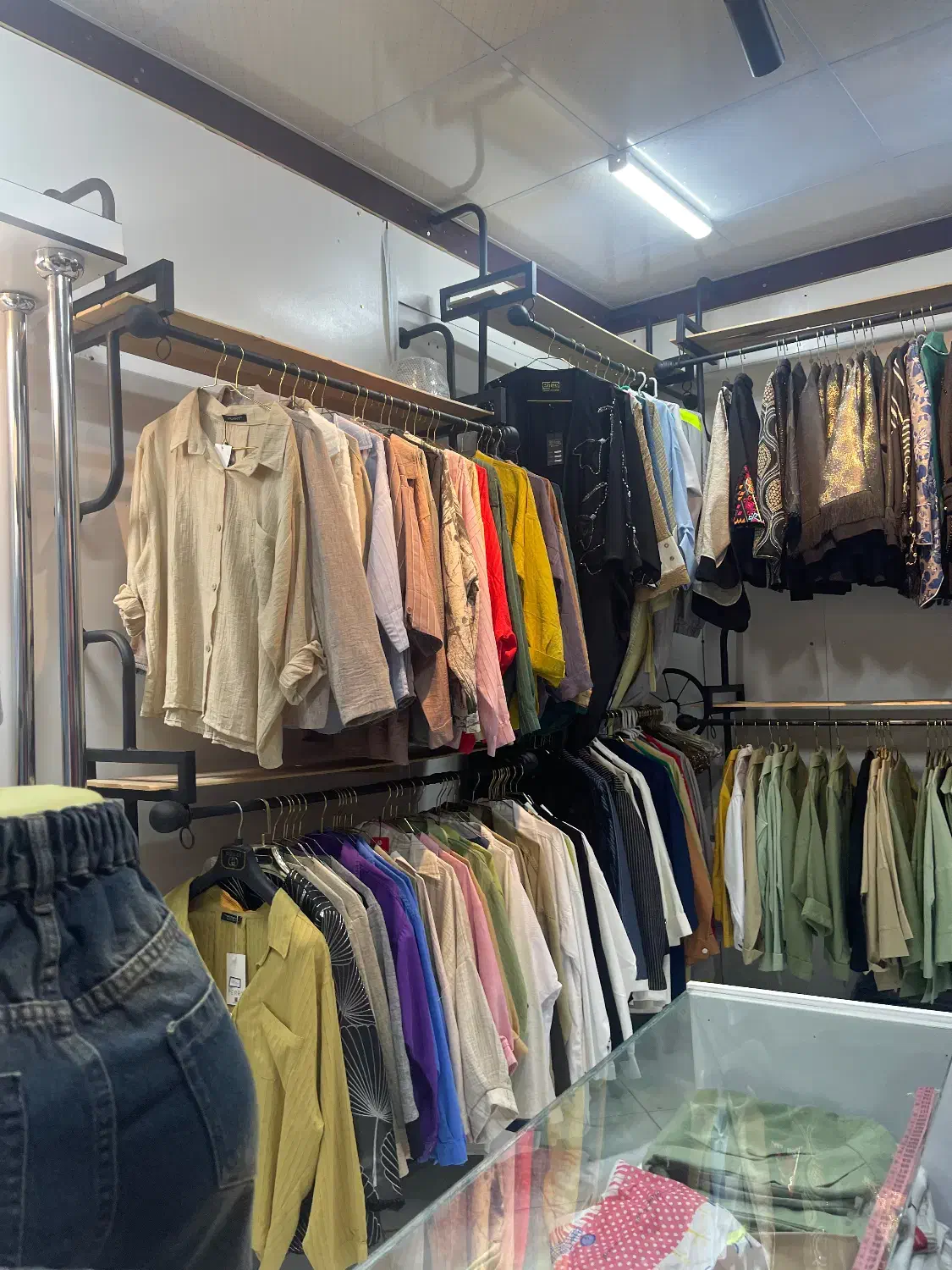 رگال مانتو و میله های فلزی|فروشگاه و مغازه|برازجان, |دیوار