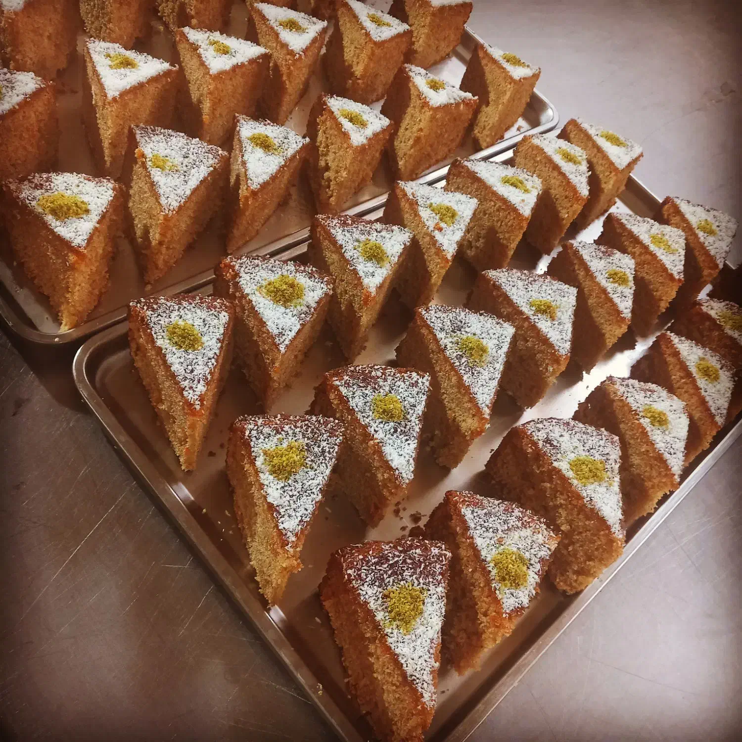 قناد هستم|خوردنی و آشامیدنی|سمنان, |دیوار