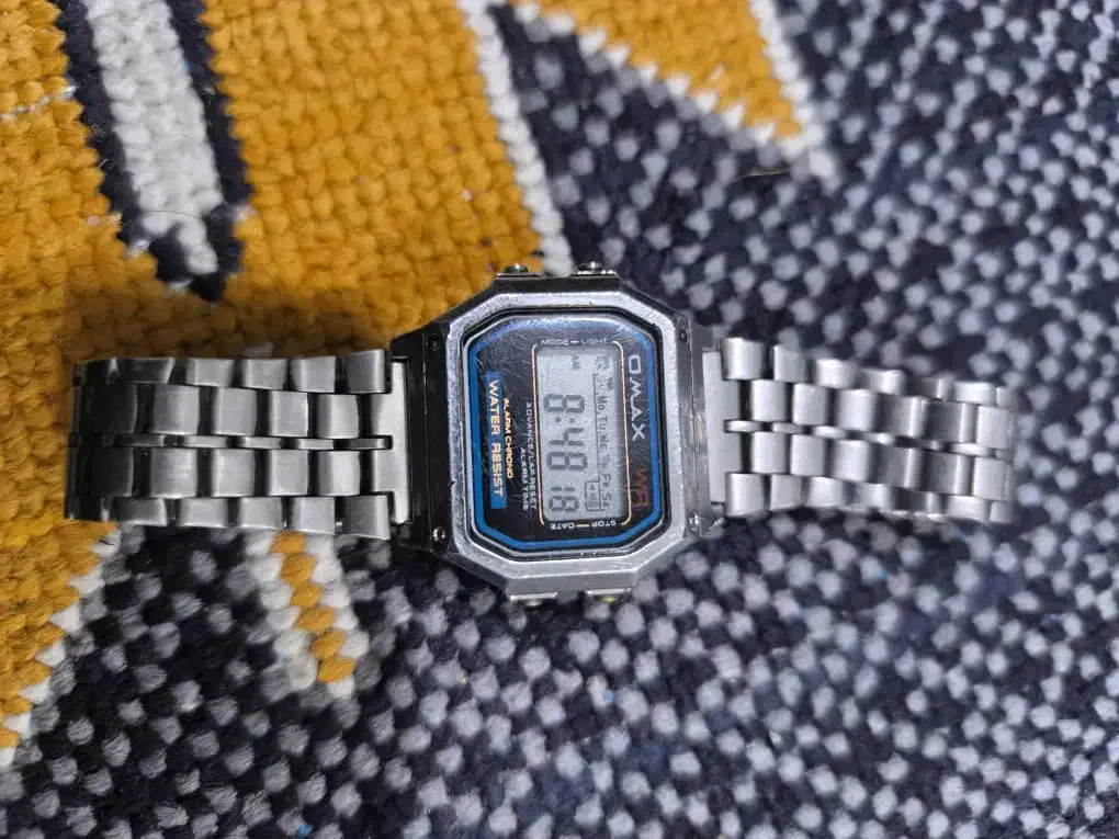 ساعت|ساعت|مرودشت, سهل‌آباد|دیوار