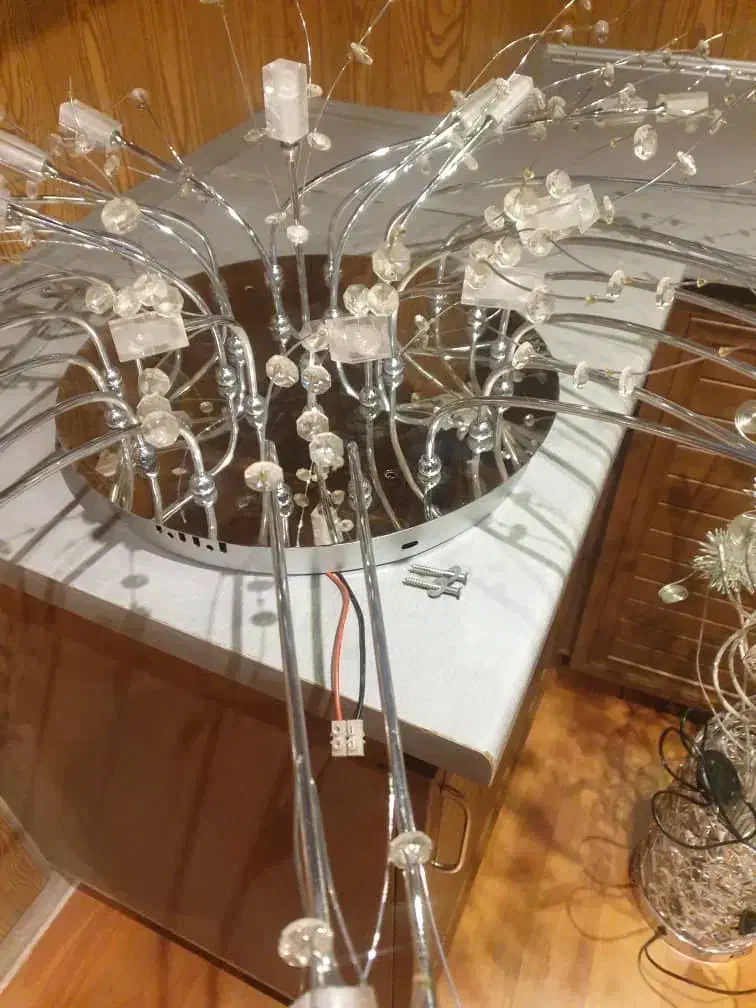 یک جفت لوستر سقفی مدرن و دکوراتیو|لوستر و چراغ آویز|تهران, باغ فیض|دیوار