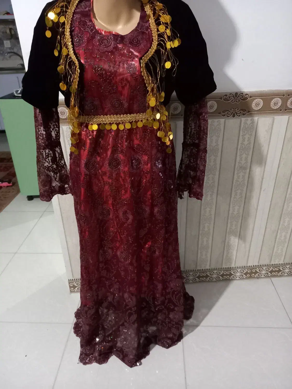 تعدادی لباس|لباس|خرم‌آباد, |دیوار