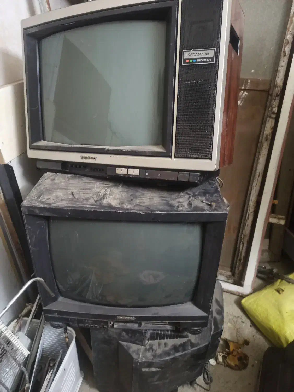 تلویزیون قدیمی|تلویزیون و پروژکتور|همدان, |دیوار