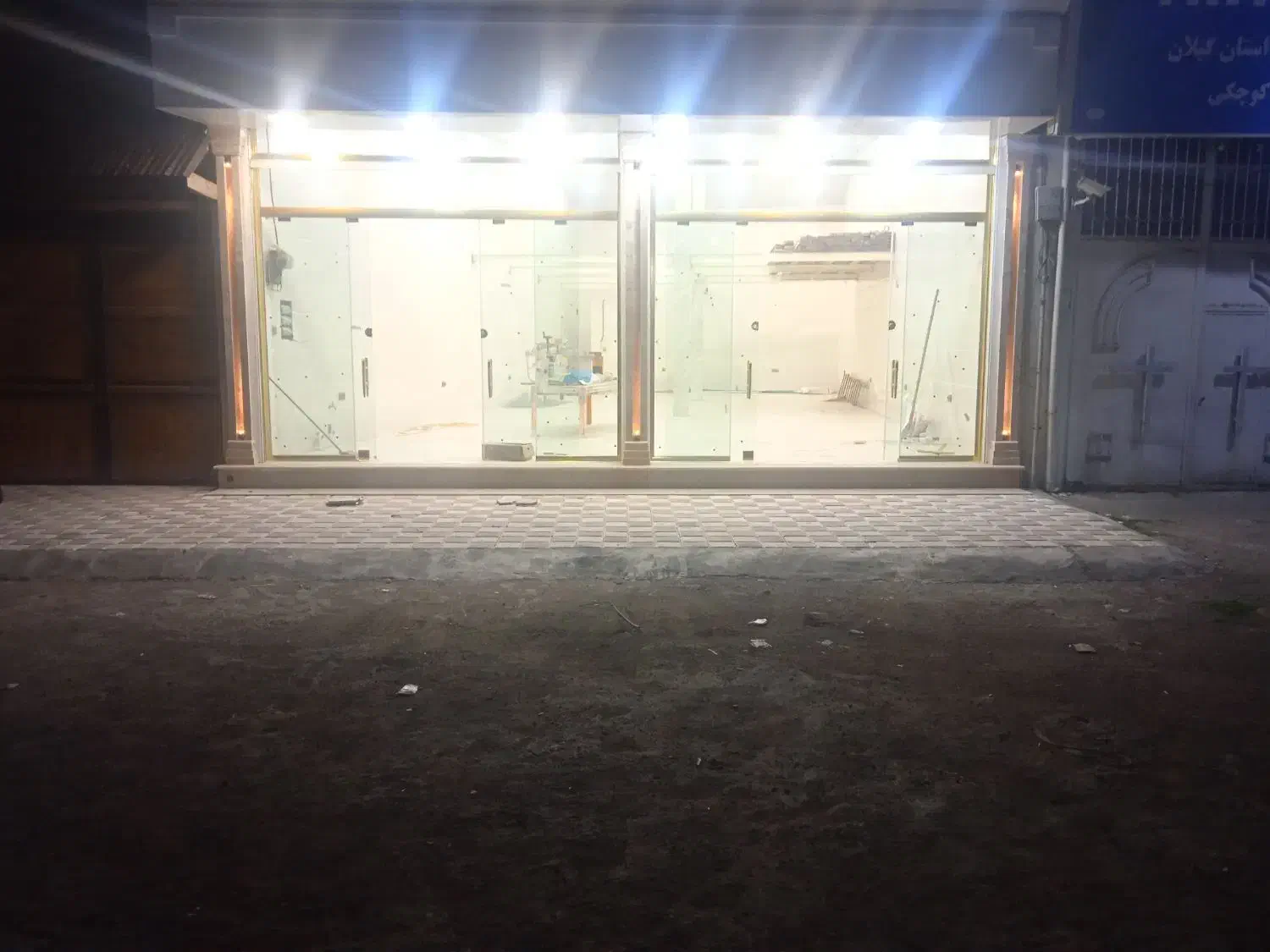 رهن و اجاره مغازه تجاری 150 متری|اجارهٔ مغازه و غرفه|آستانه اشرفیه, |دیوار