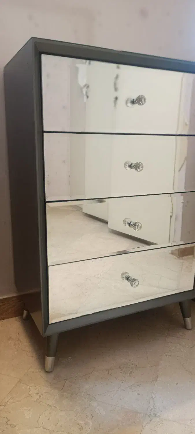 کشو دراور میز آرایش فایل آیینه ایی|جاکفشی، کمد، دراور|تهران, مهرآباد جنوبی|دیوار