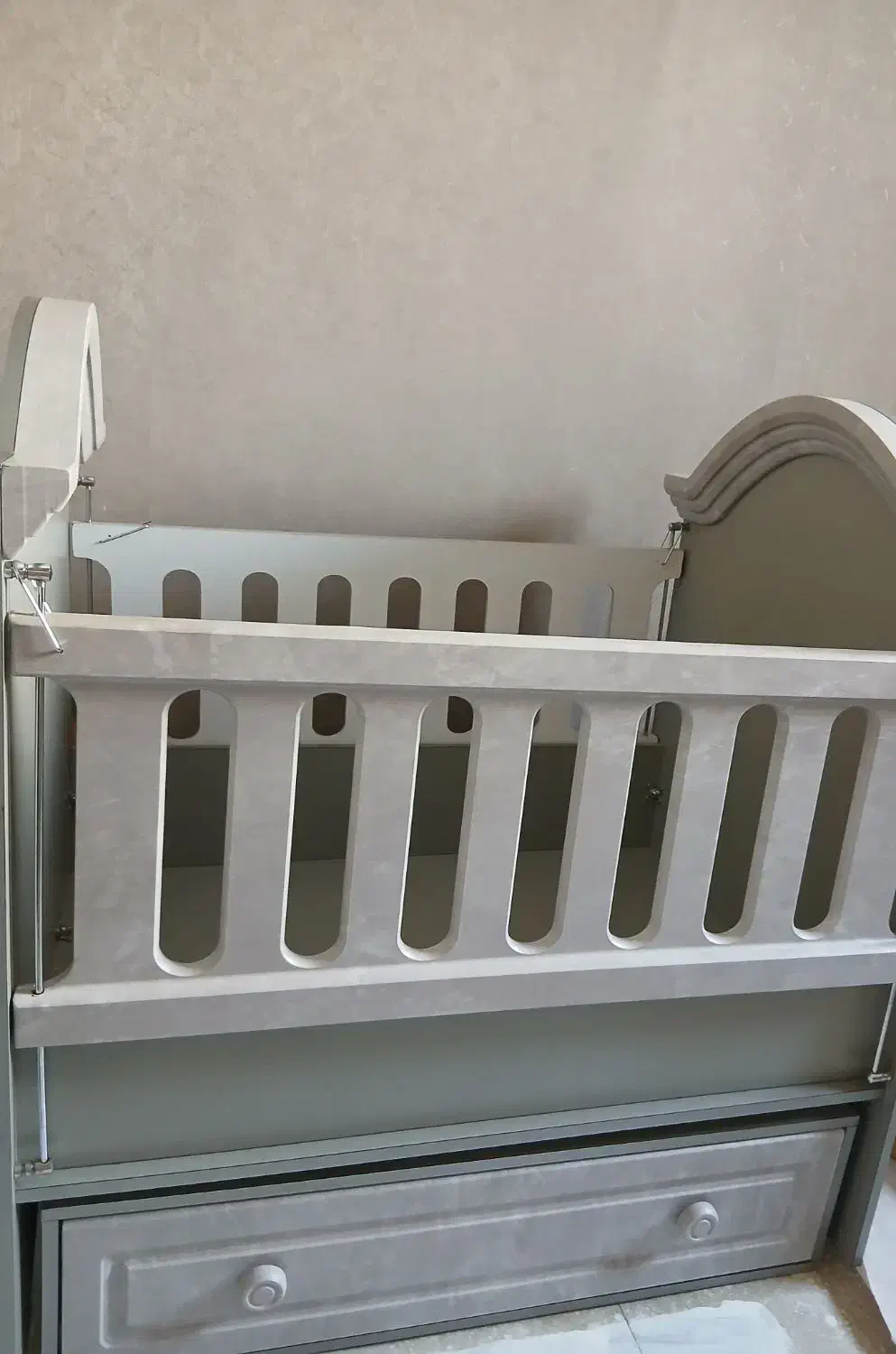 تختخواب گهواره شو|اسباب و اثاث بچه|تهران, تولید دارو|دیوار