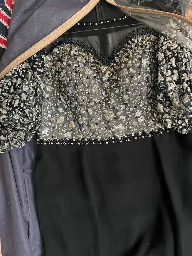 لباس مجلسی زنانه سایز ۴۸ ۲ تومن|لباس|یزد, |دیوار