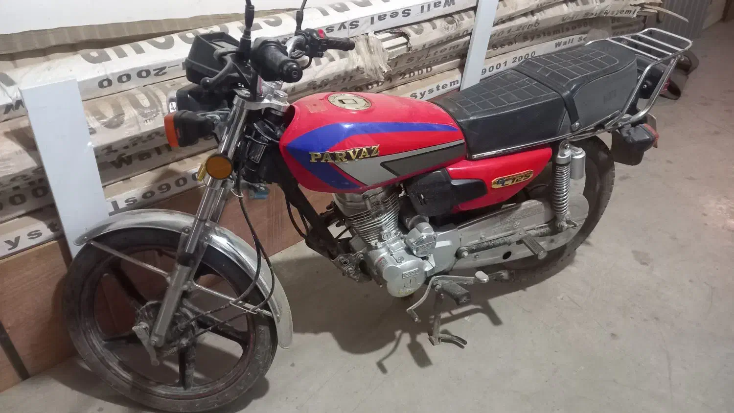 موتور ۴۰۲|موتورسیکلت|آزادشهر, |دیوار