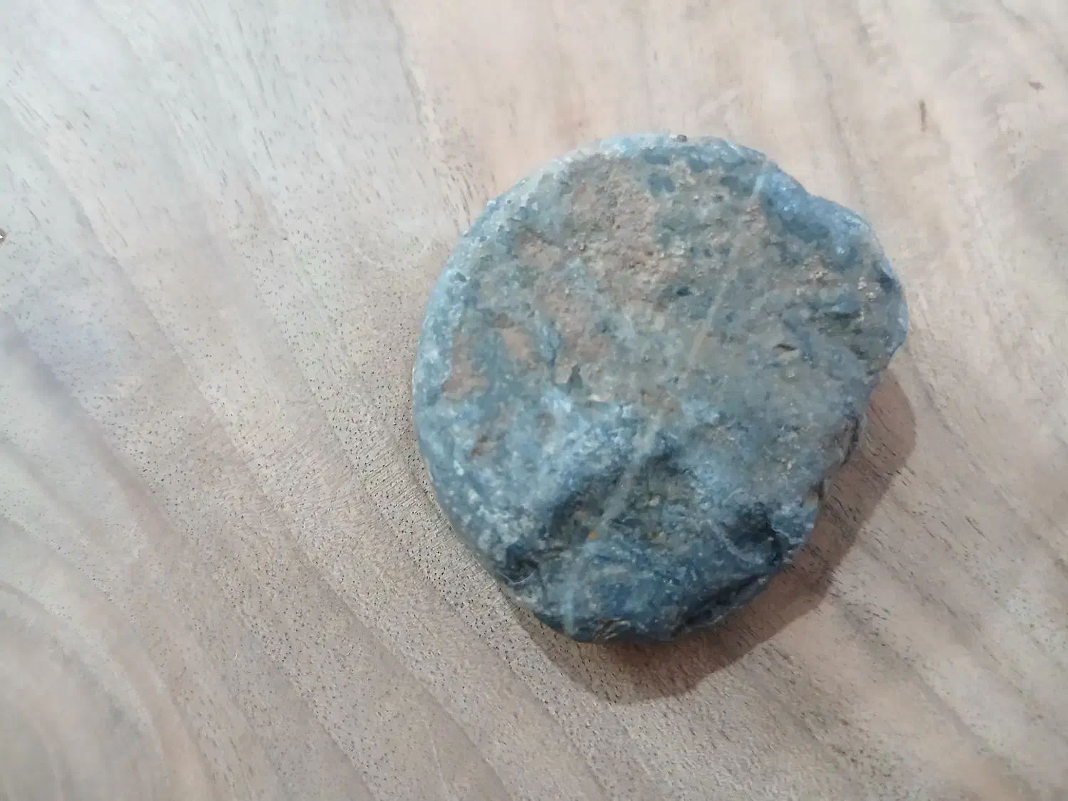 سنگ های مشکوک به شهاب و زینتی|کلکسیون اشیاء عتیقه|سبزوار, مدرس|دیوار