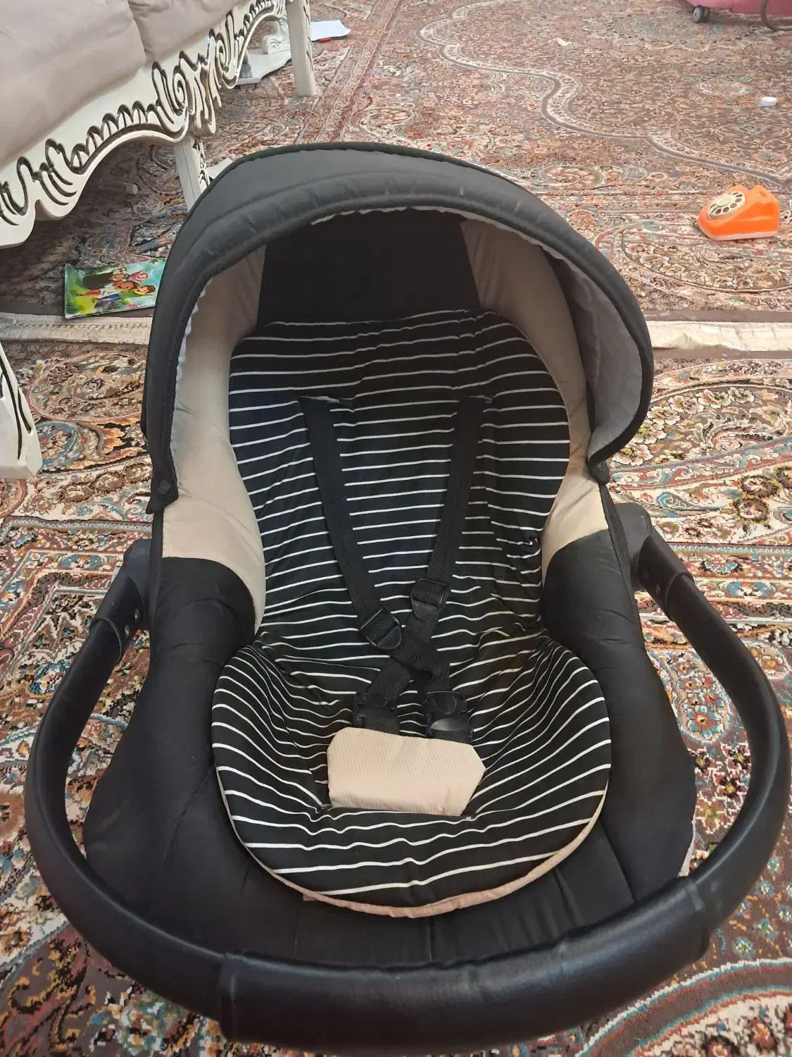 کریروصندلی ماشین کودک|کالسکه و لوازم جانبی|قم, شهر قائم|دیوار