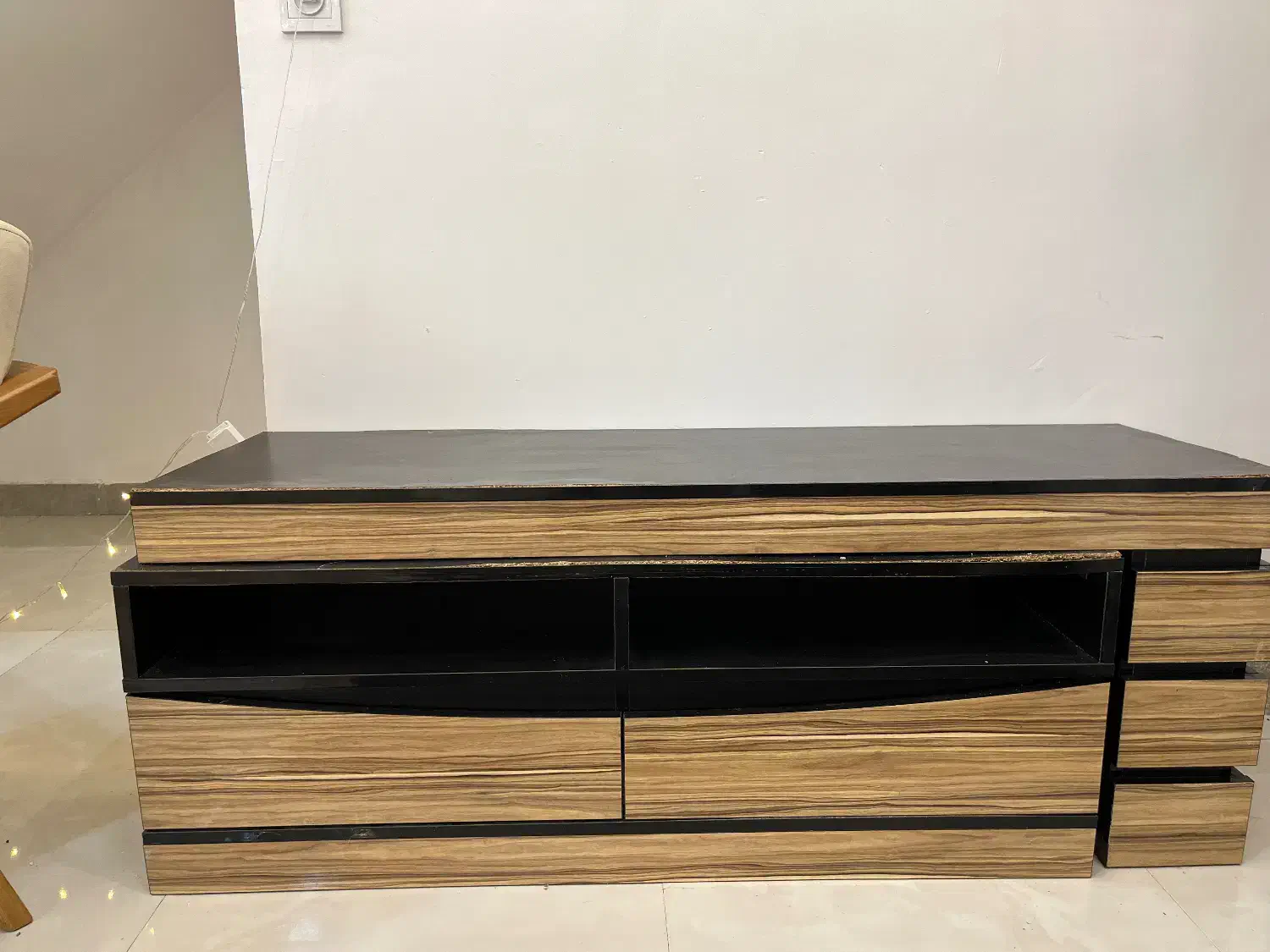 میز تلوزیون|میز تلویزیون|اطاقور, |دیوار