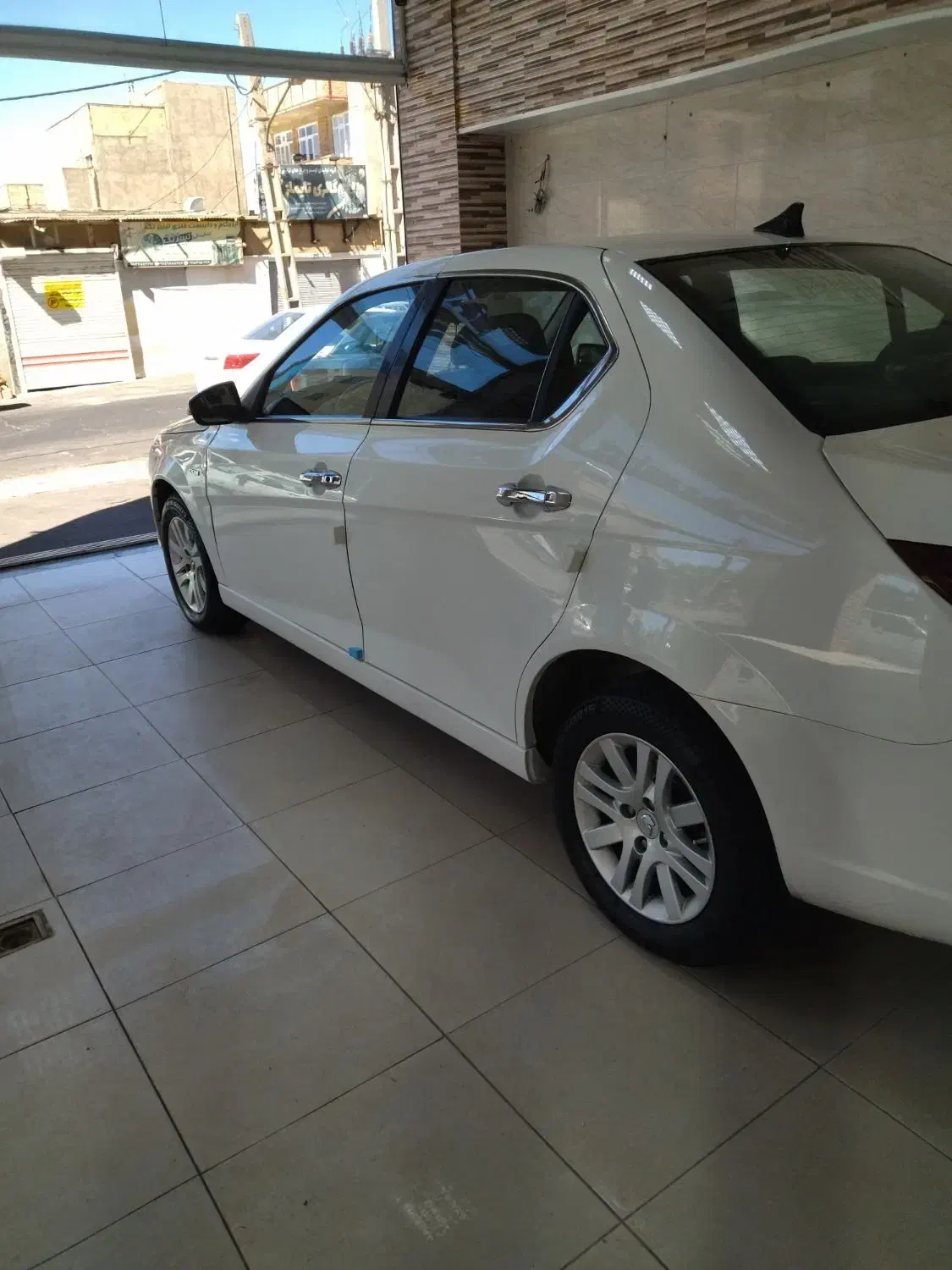 دنا پلاس مدل 98|خودرو سواری و وانت|تبریز, |دیوار