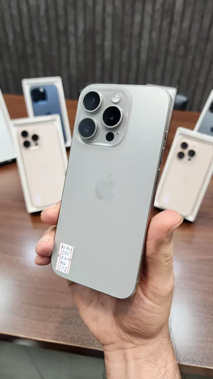 ایفون ۱۶ پرو معاوضه‌. چک. نقد. اقساط‌.|موبایل|مشهد, عامل|دیوار