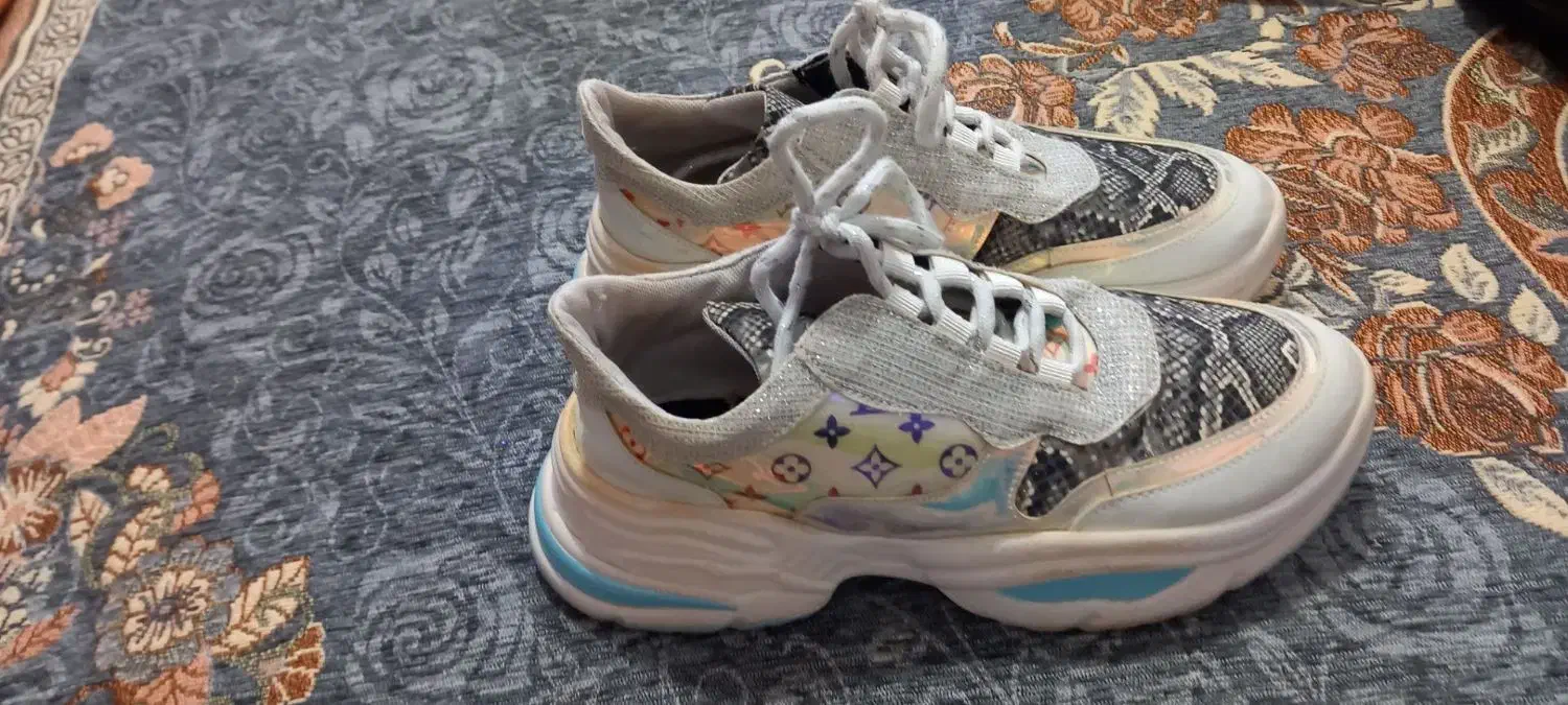 کیف و کفش|کیف، کفش، کمربند|سنقر, |دیوار