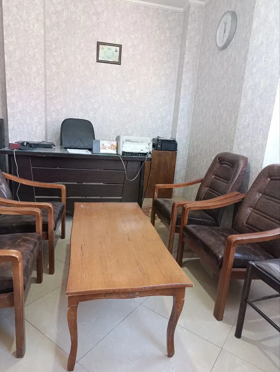 استخدام کارمند اداری (خانم)|استخدام اداری و مدیریت|سمنان, |دیوار