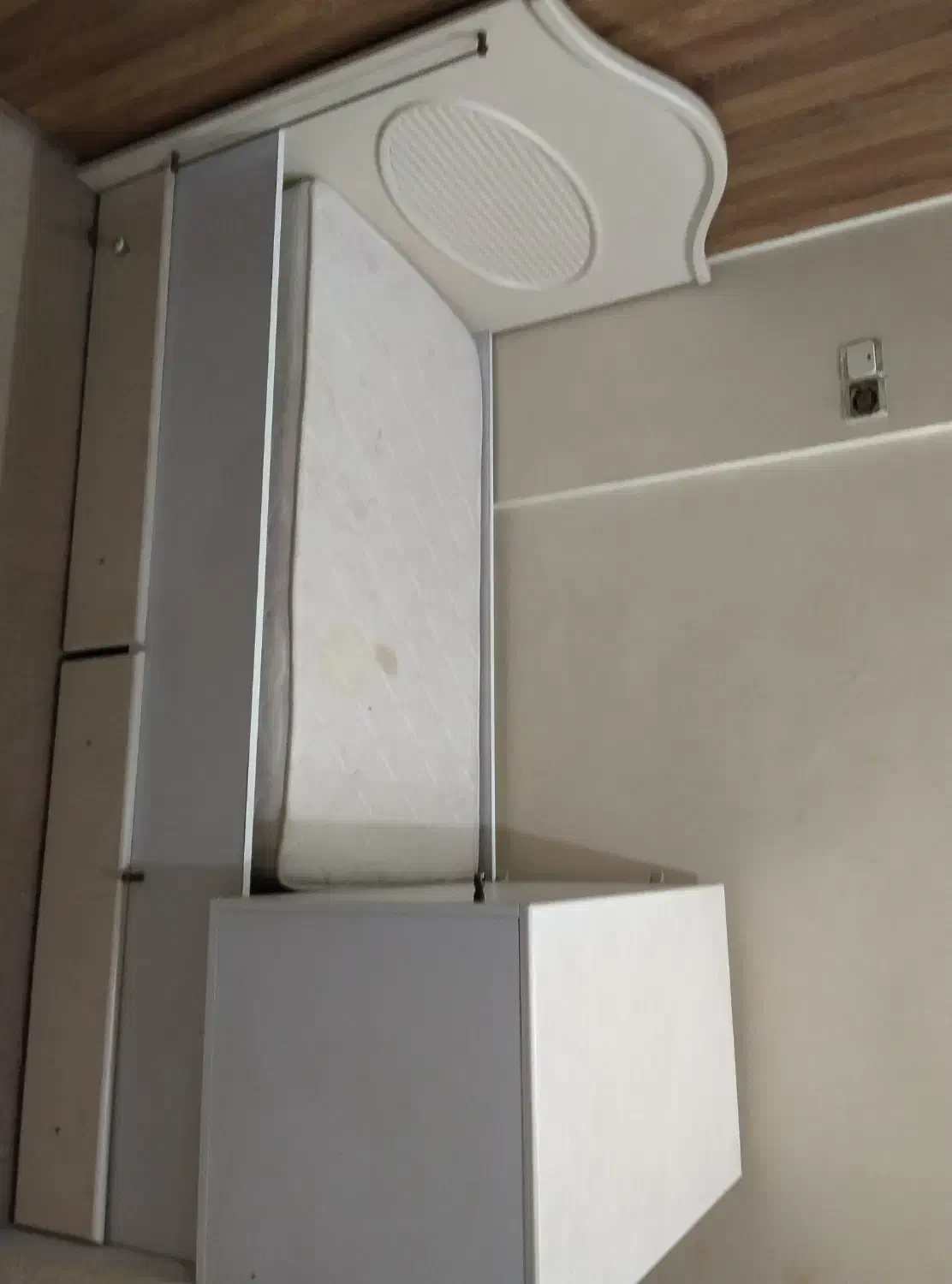 تخت کودک|تخت و سرویس خواب|گلستان (تهران), |دیوار