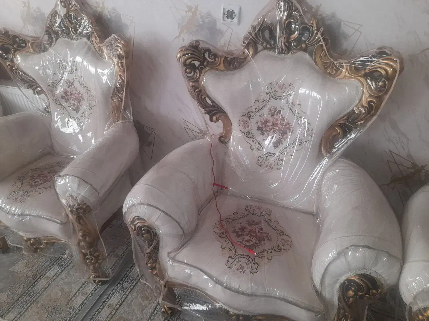 موبل سلطنتی  شاه نشین|مبلمان خانگی و میز عسلی|اقبالیه, |دیوار