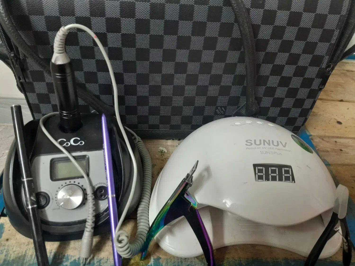 وسایل کاشت ناخن|آرایشی، بهداشتی، درمانی|قم, نخودی|دیوار