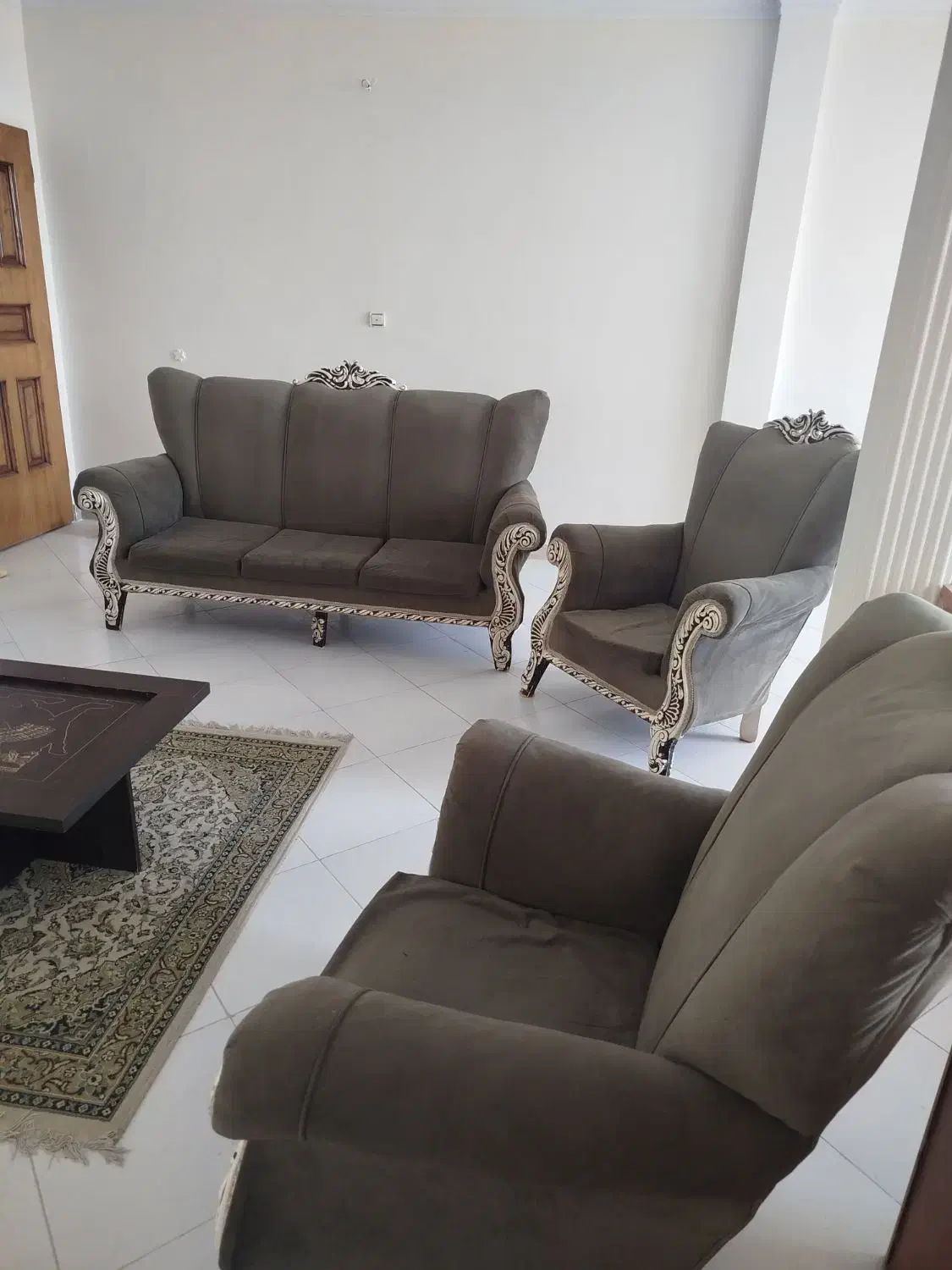 مبلمان ۷نفره|مبلمان خانگی و میز عسلی|بومهن, |دیوار