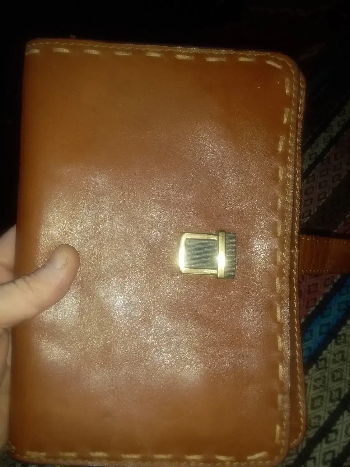 کیف چرم|کیف، کفش، کمربند|رباط‌کریم, رباط‌کریم|دیوار