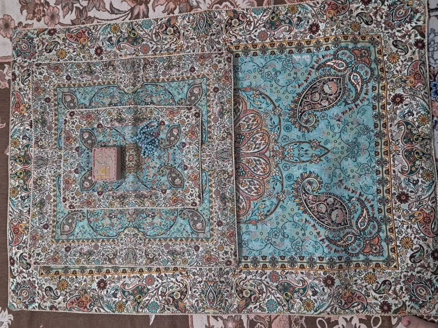 سجاده|لباس|مشهد, دوست آباد|دیوار