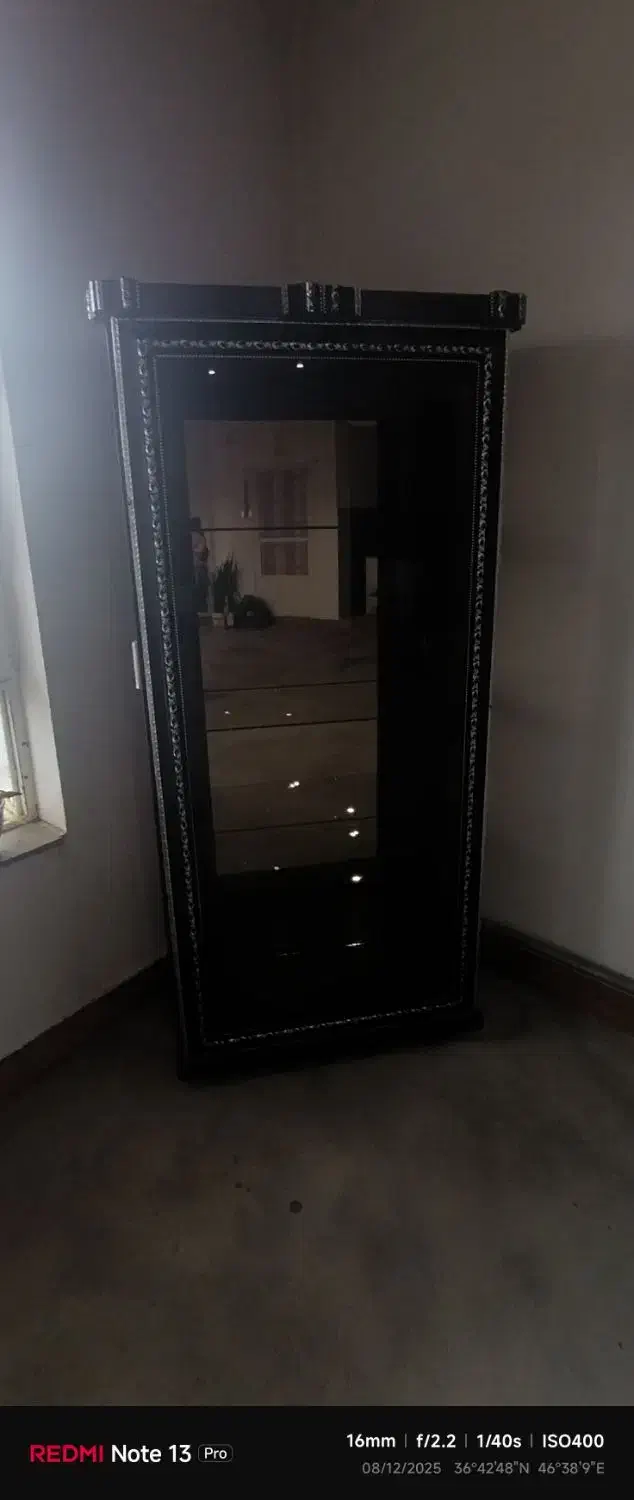 بوفه|بوفه، ویترین، کنسول|شاهین دژ, |دیوار