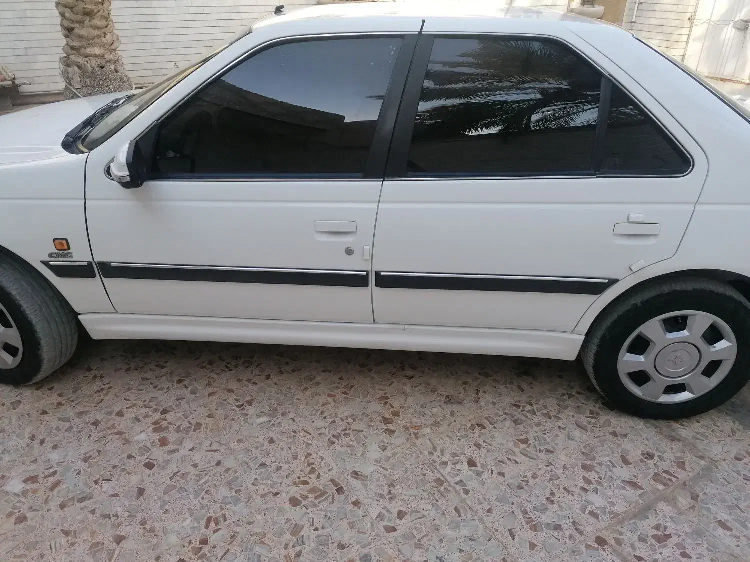 پژو پارس دوگانه فابریک مدل ۹۸|خودرو سواری و وانت|بندر ماهشهر, |دیوار