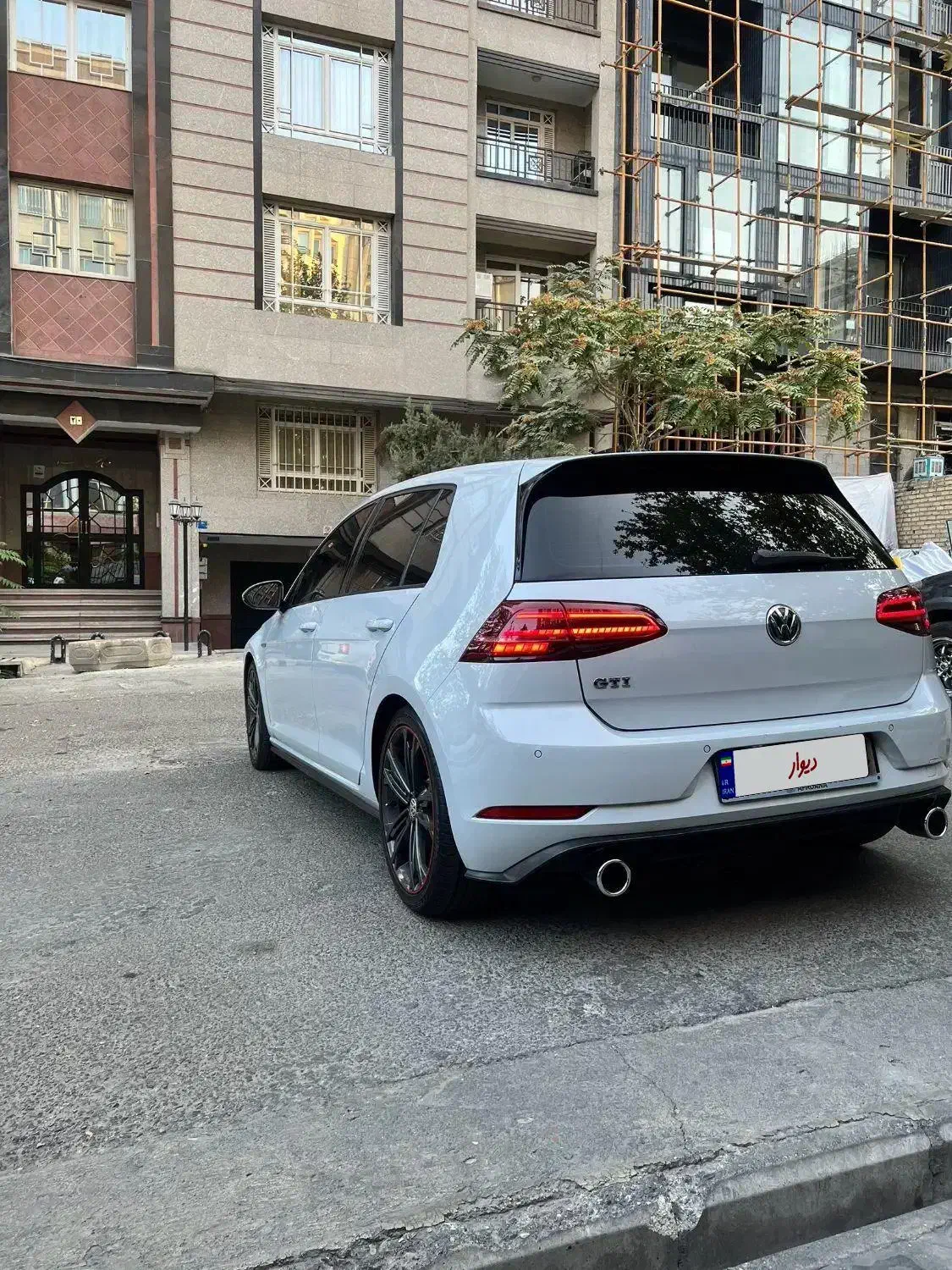 فولکس گلف GTI 2018|خودرو سواری و وانت|تهران, سعادت‌آباد|دیوار