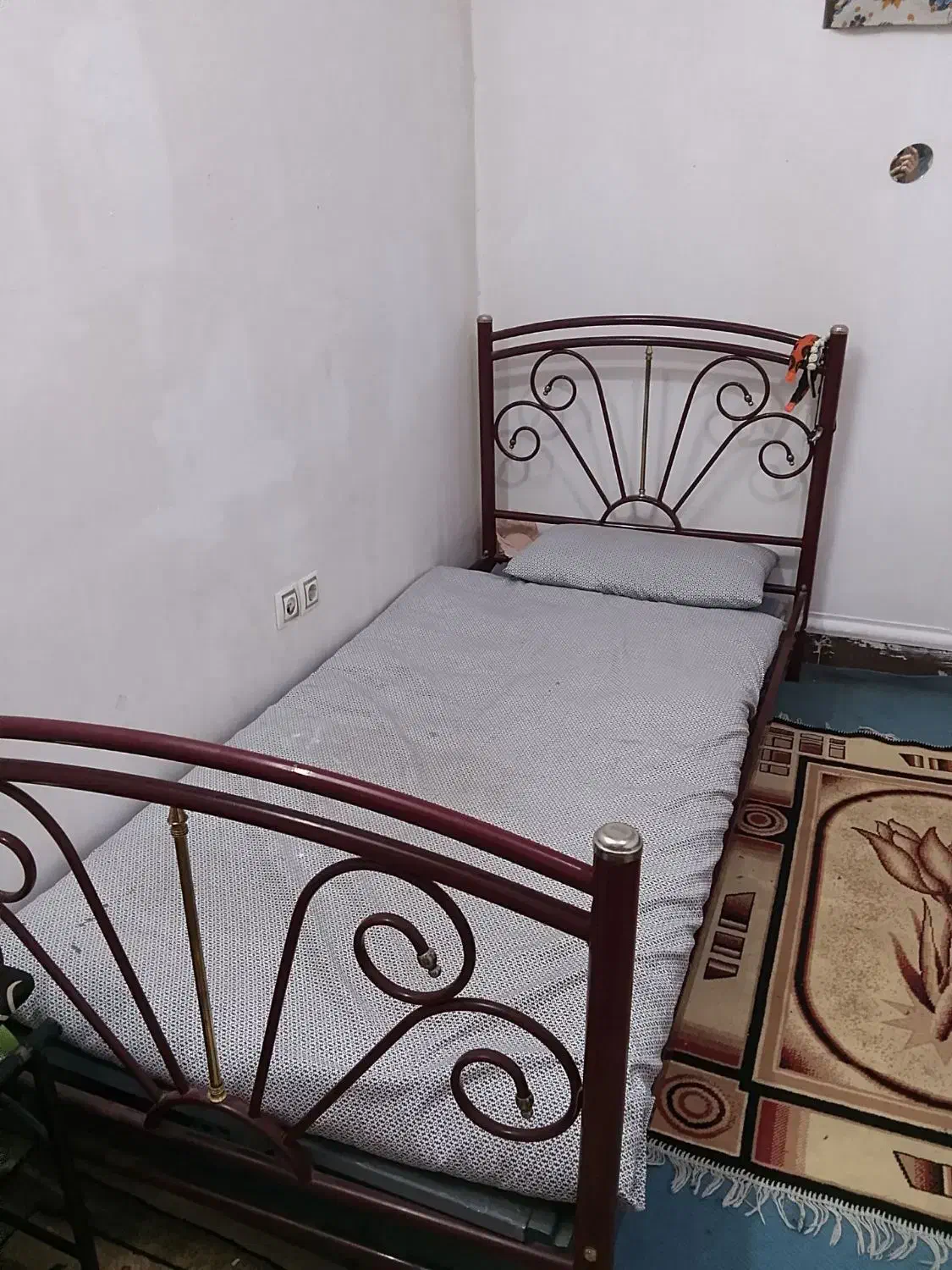 تخت و کمد نوجوان|تخت و سرویس خواب|زاهدان, |دیوار