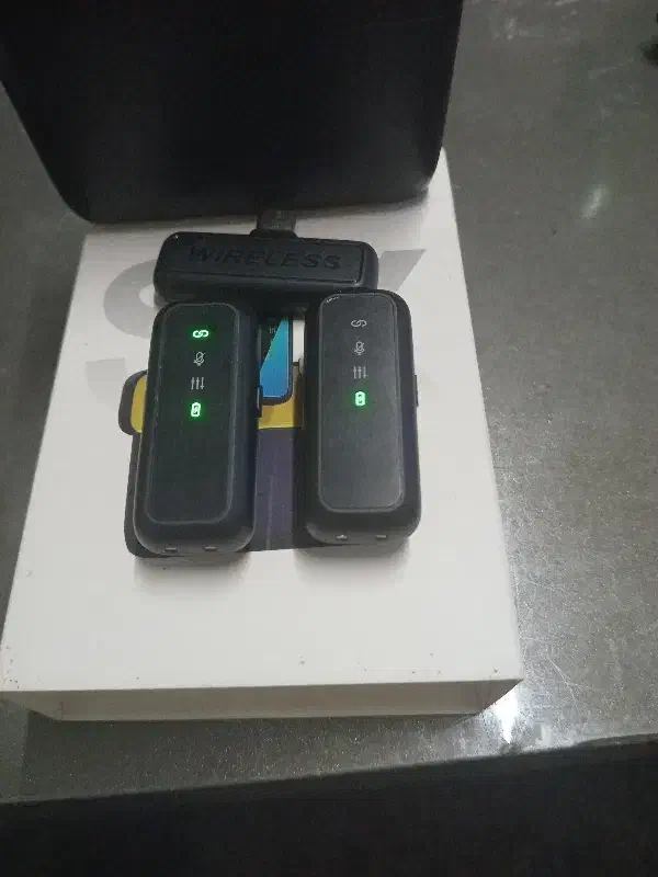 میکروفون یقه ای بی سیم|لوازم جانبی موبایل و تبلت|بندر انزلی, زنبق|دیوار