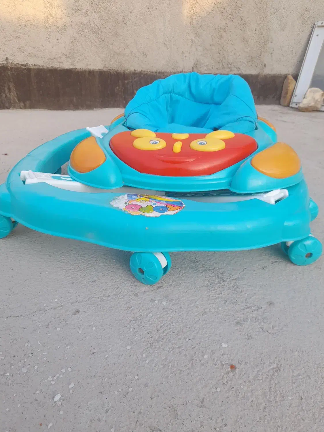 روروک بچه|کالسکه و لوازم جانبی|قوچان, |دیوار