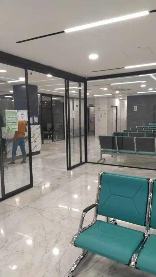 واگذاری سهام داروخانه با دارمد ۴ رقمی در ماه|فروش دفتر کار، اتاق اداری، مطب|تهران, ایرانشهر|دیوار