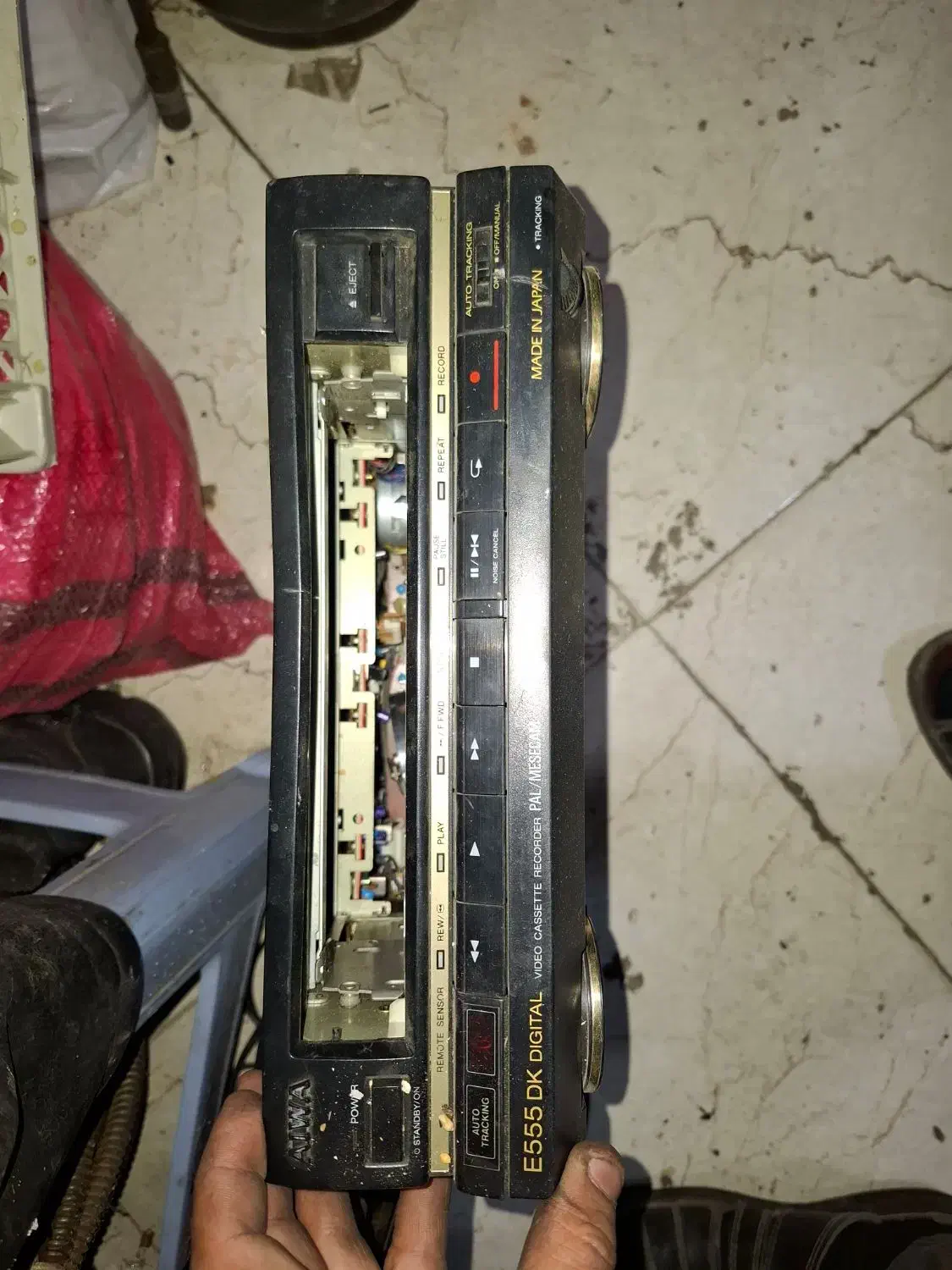 2عدد دستگاه ویدئو قدیمی vhs|پخش‌کننده DVD و ویدیو|تهران, وصفنارد|دیوار