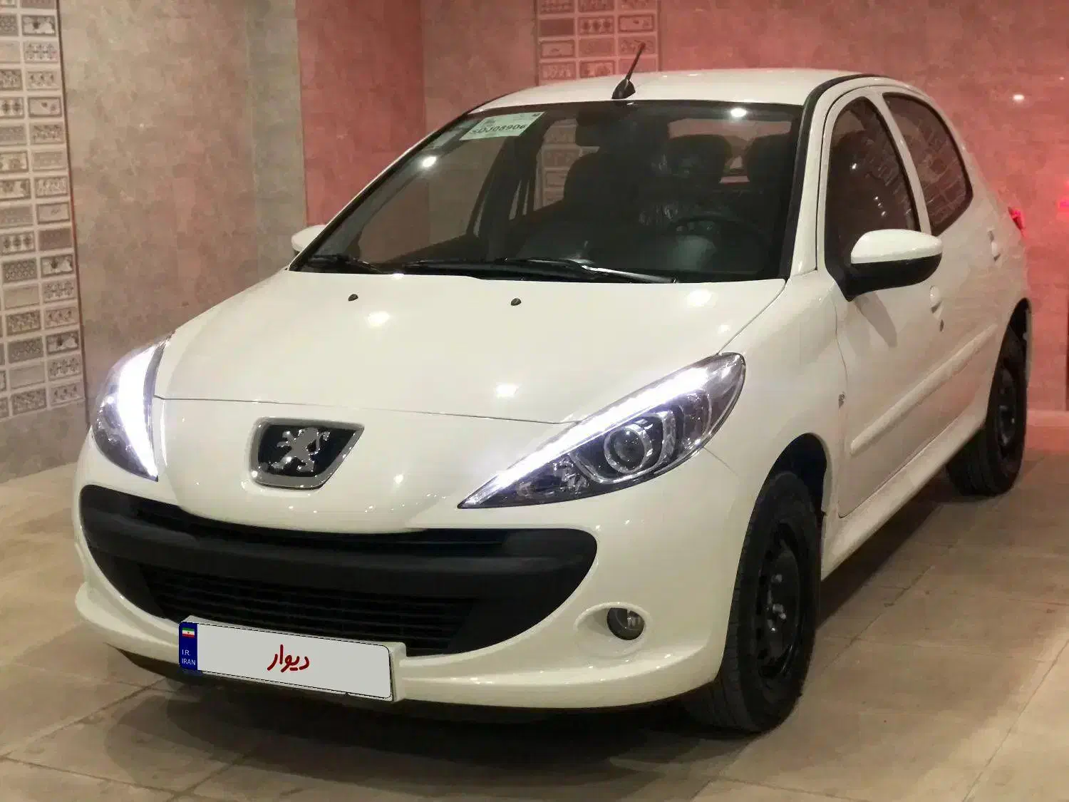 207 مدل 1404 برج 2|خودرو سواری و وانت|سنندج, |دیوار