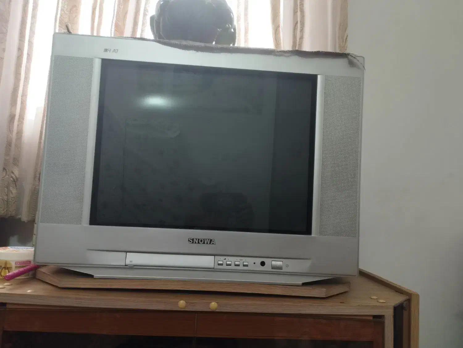 لوازم برقی|تلویزیون و پروژکتور|رشت, حومه رشت|دیوار