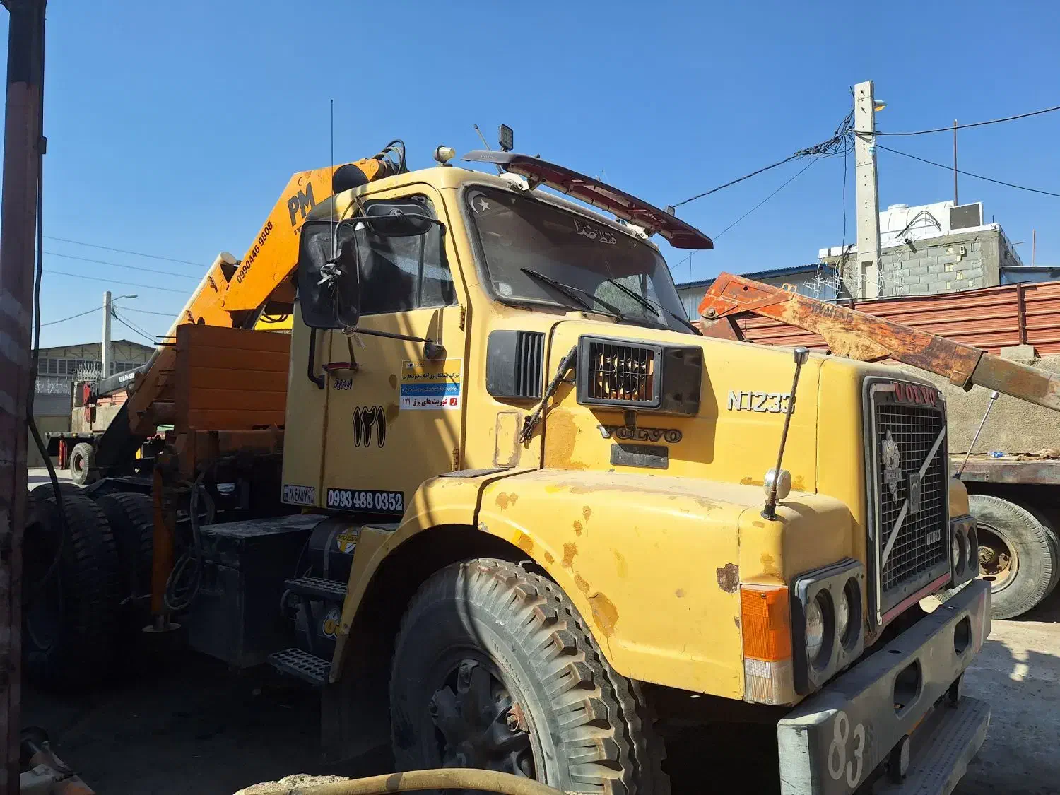 ولوو کشنده جرثقیل کارت سند جرثقیل|خودرو سنگین|شیراز, کرونی(خاتونک)|دیوار