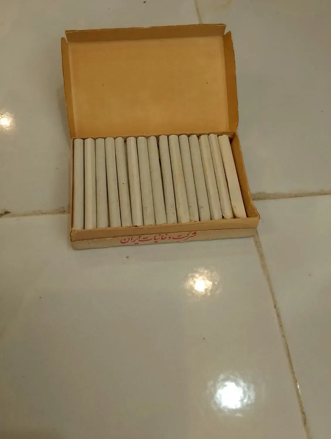 یه بسته قدیمی هما|کلکسیون اشیاء عتیقه|گرگان, |دیوار