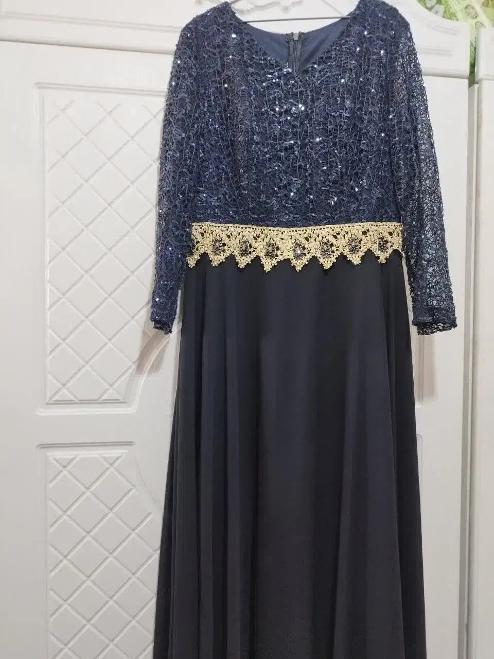 لباس|لباس|شاهین‌شهر, طالقانی|دیوار