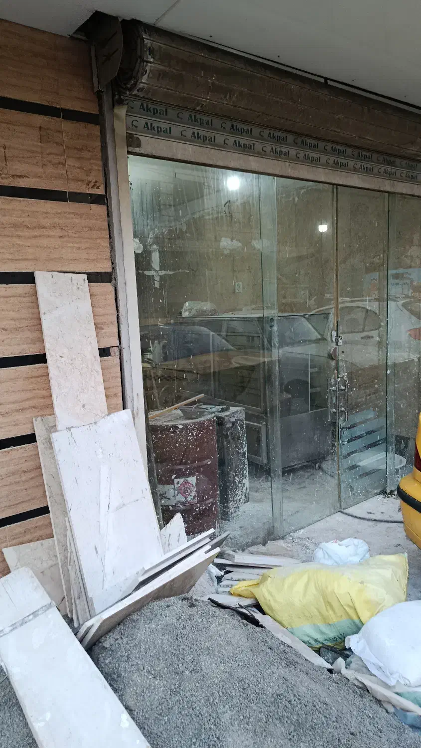 یخچال سالم در حد نومکعبی بدون زنگ زدگی دو  انباری|عمده‌فروشی|فردیس, شهرک وحدت|دیوار