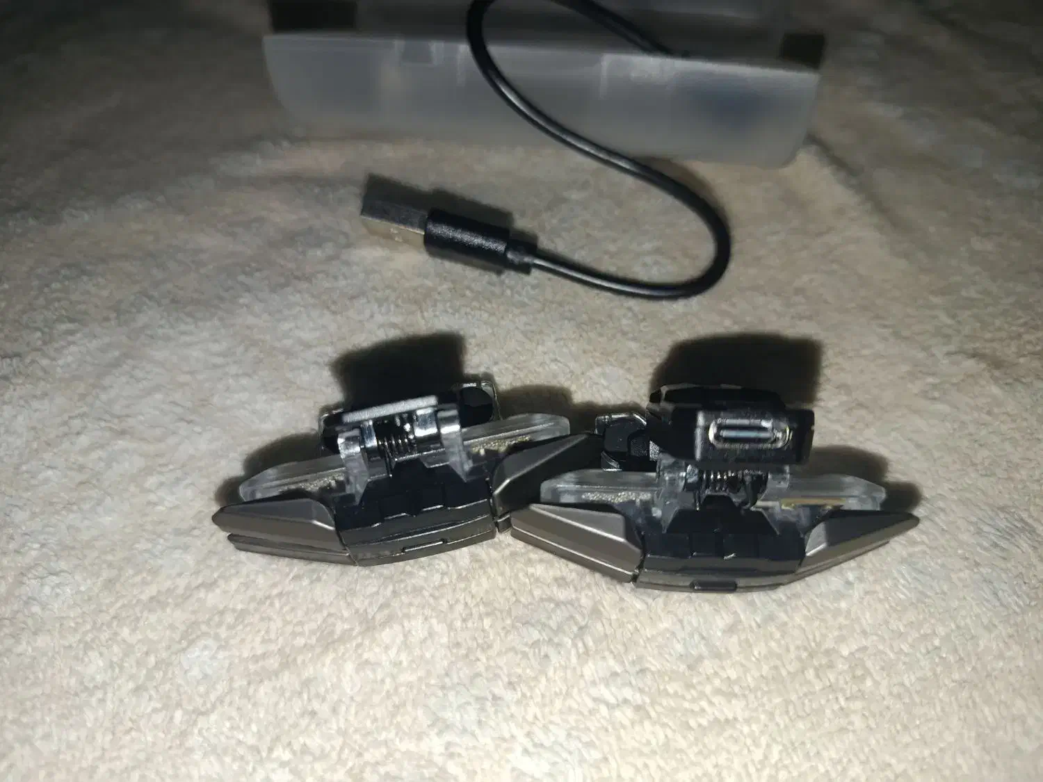 تریگر شش انگشتی مغناطیسی|لوازم جانبی موبایل و تبلت|بومهن, |دیوار