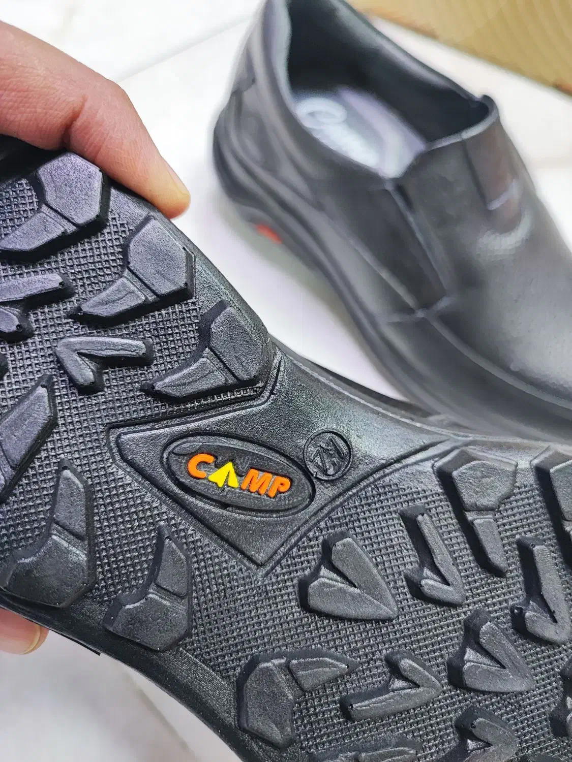 مدل آلپ تمام چرم از شرکت camp|کیف، کفش، کمربند|سنندج, |دیوار