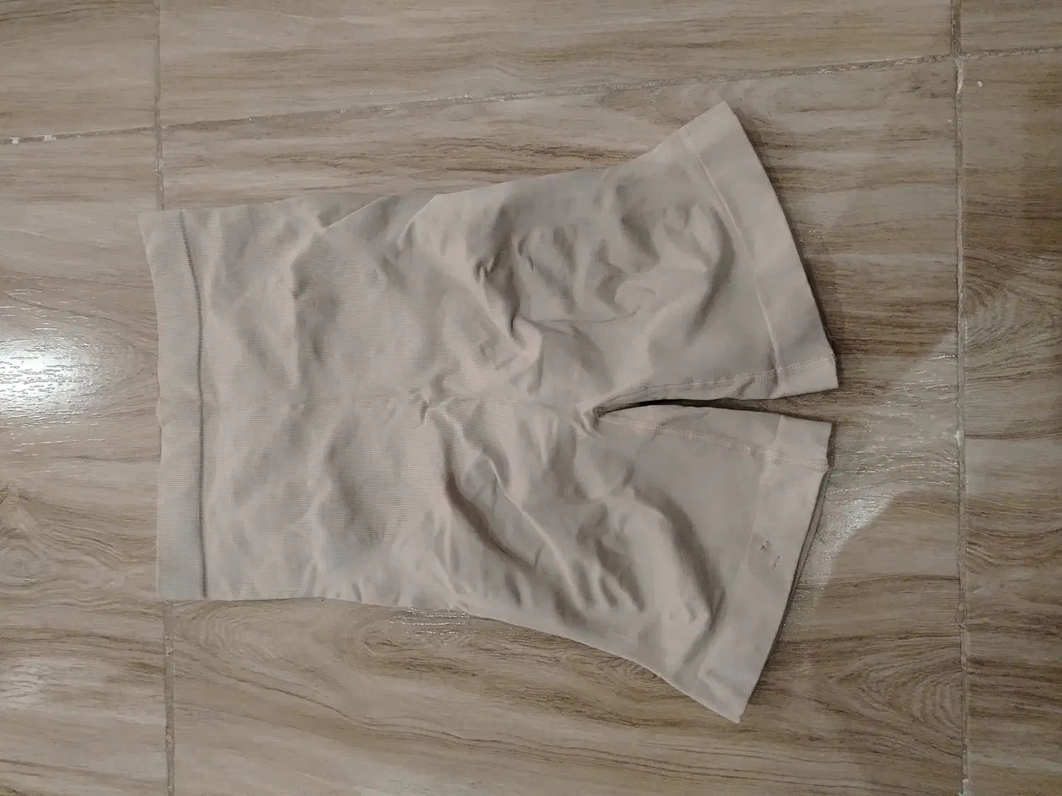 مانتو.هودی.|لباس|سبزوار, هویزه|دیوار