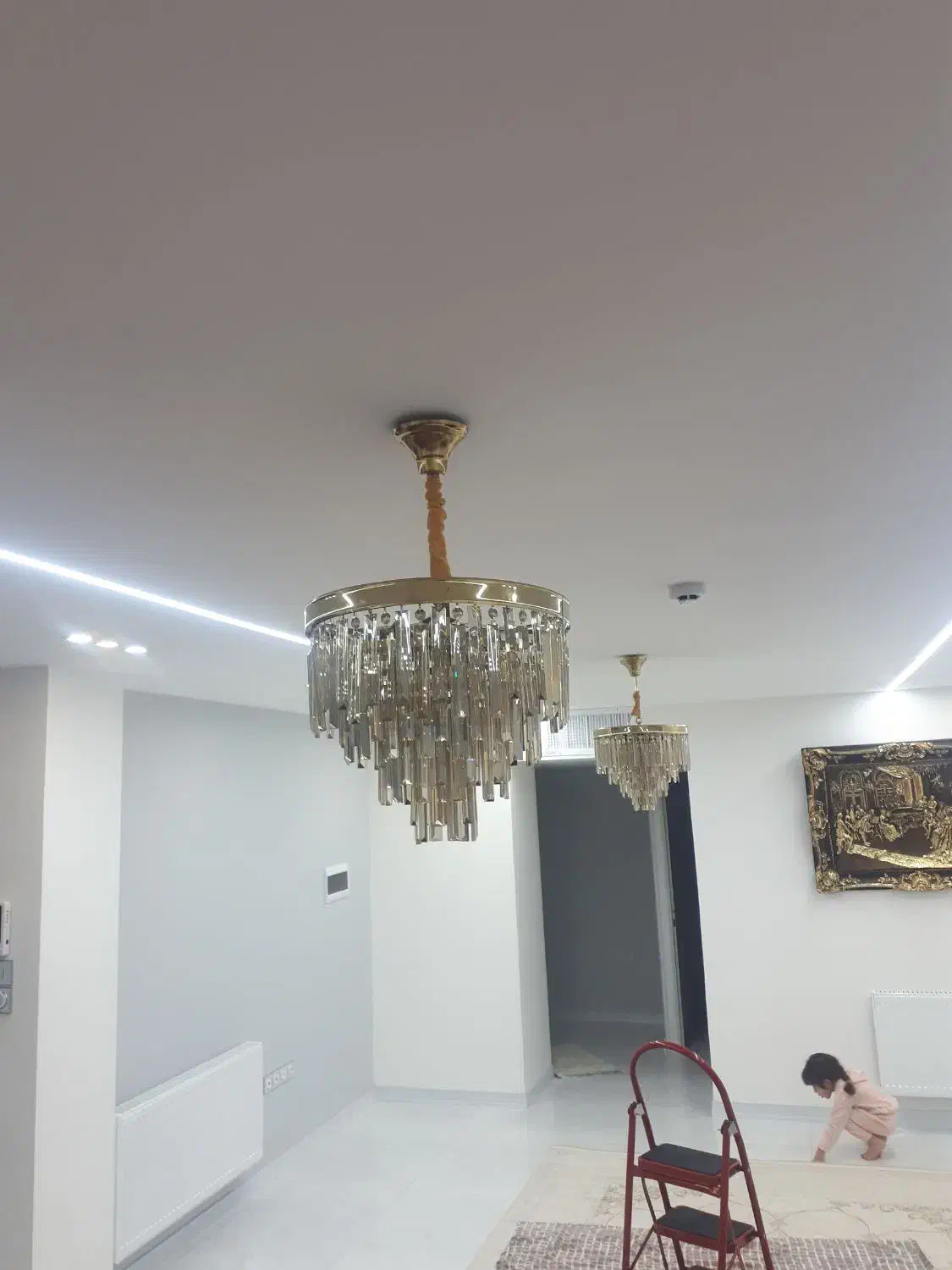 نصب لوستر نصاب لوستر برقکار ساختمان|خدمات پیشه و مهارت|خرم‌آباد, |دیوار