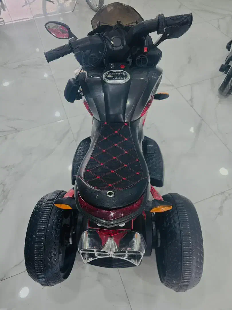 موتورشارژی درحد نو|اسباببازی|لار, |دیوار