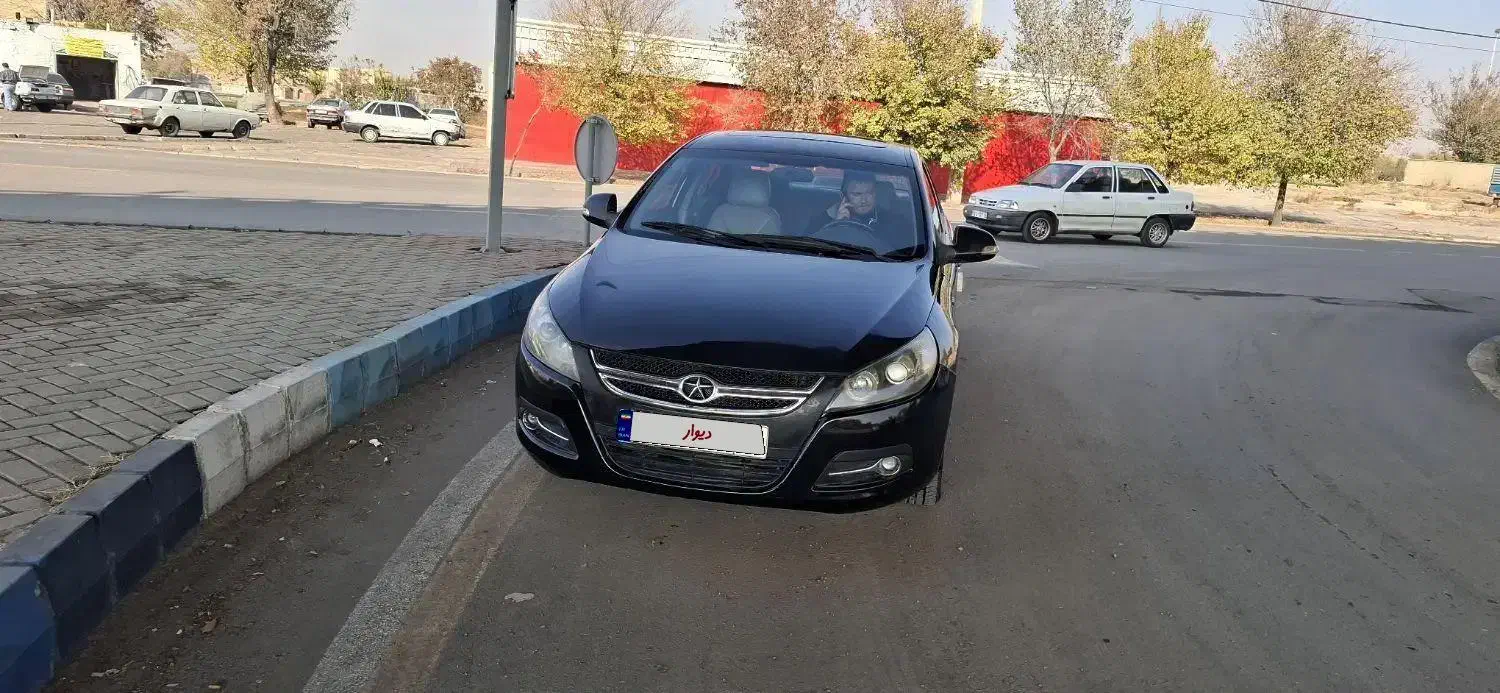 جک j5 مدل ۹۳ بدون رنگ|خودرو سواری و وانت|تبریز, |دیوار