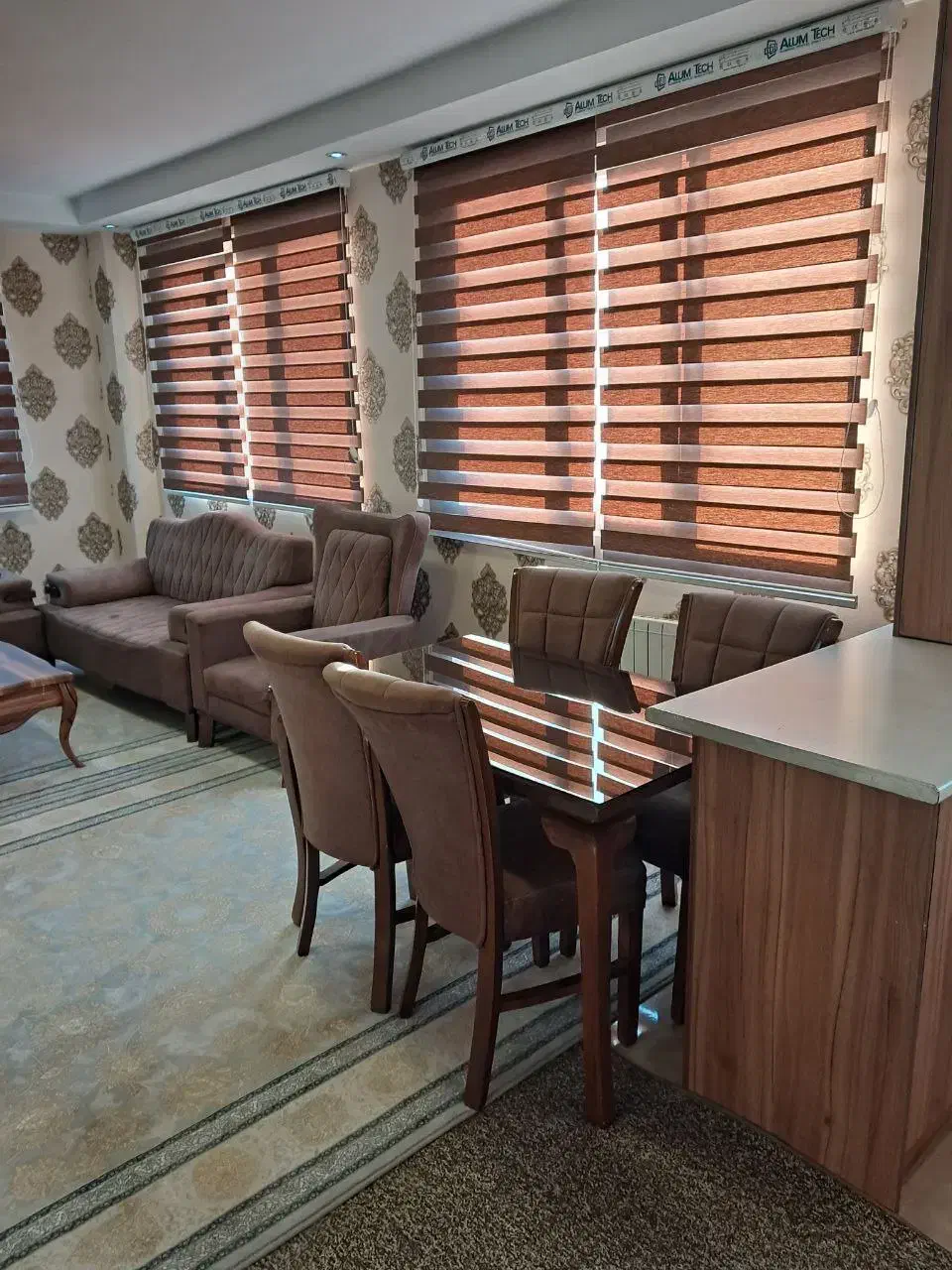 نظافتچی خانم|استخدام سرایداری و نظافت|ری, سرتخت|دیوار