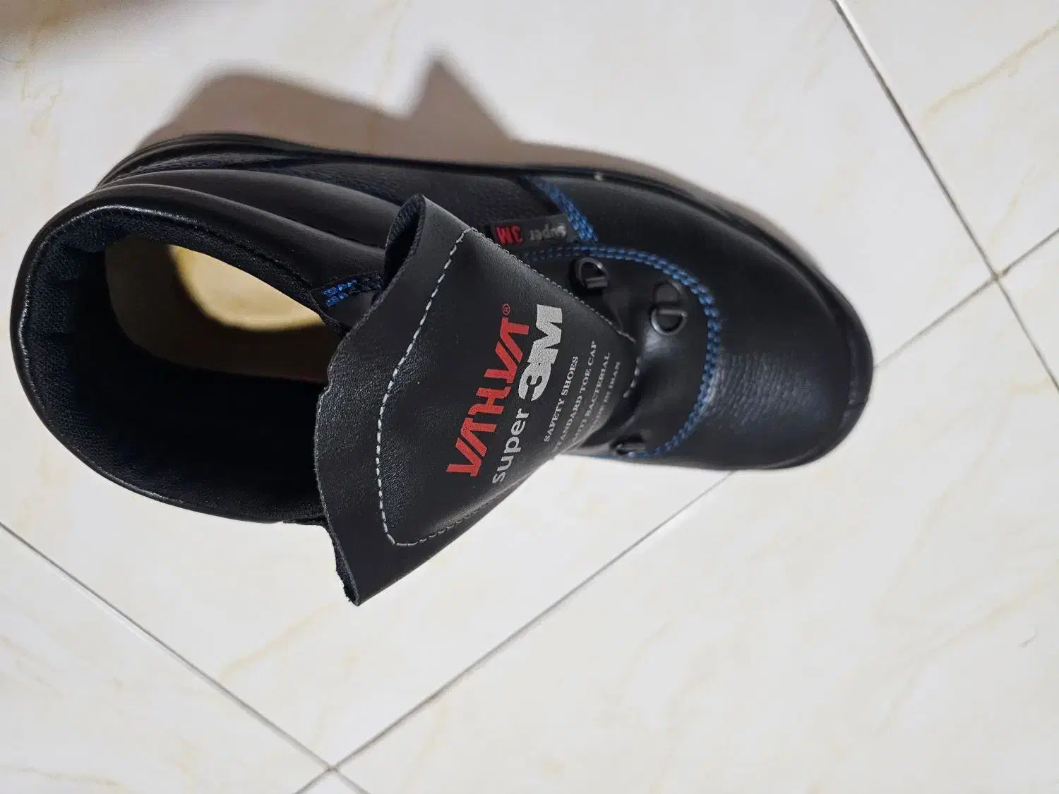 کفش ایمنی سایز ۴۱ برند 3M|کیف، کفش، کمربند|بندر ماهشهر, |دیوار