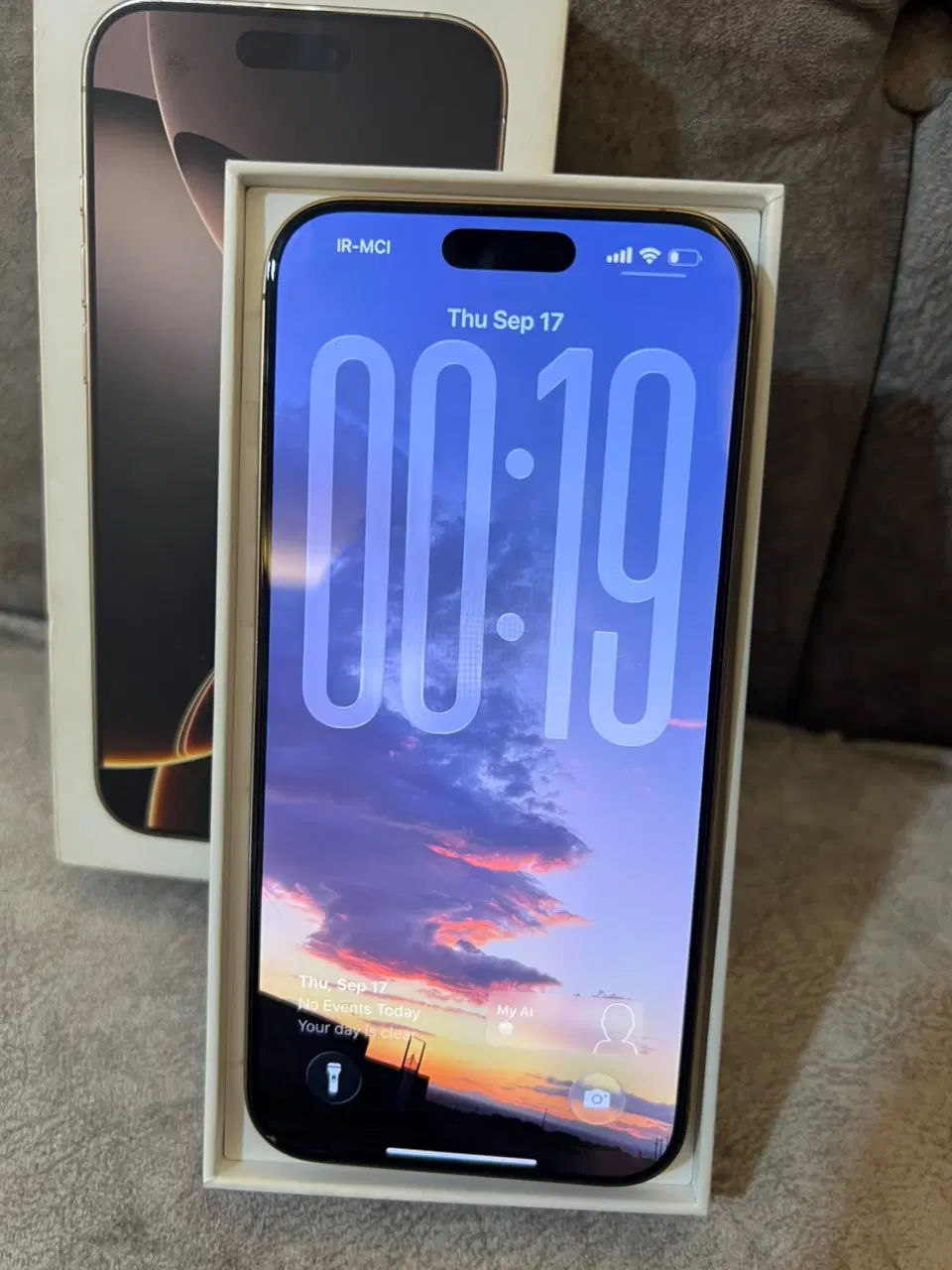 iphone 16 pro max Zaa|موبایل|تبریز, |دیوار