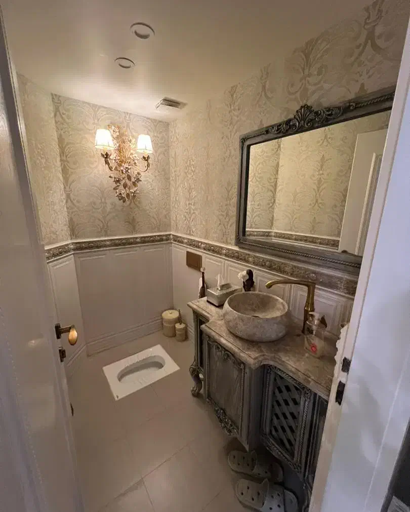 110 متر آجودانیه / شیک/ فقط زوج