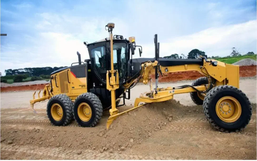 راننده گریدر هستم|خدمات حمل و نقل|کرمانشاه, |دیوار