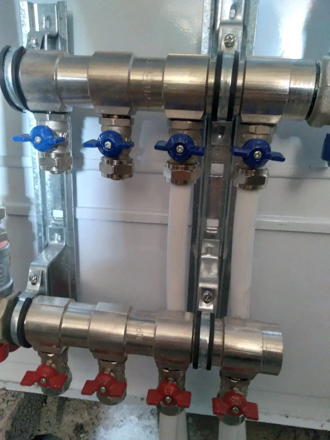 لوله کشی آب ساختمان|خدمات پیشه و مهارت|چمستان, |دیوار